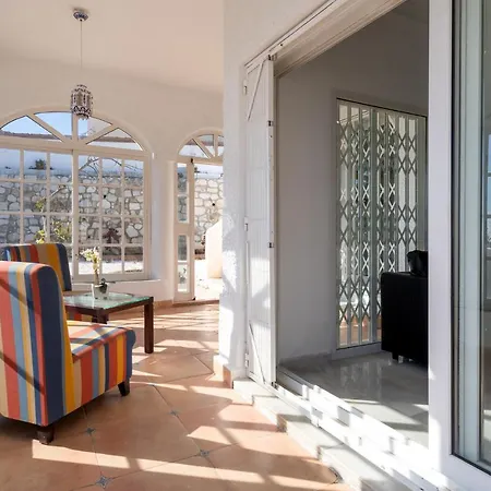 Lets In The Sun - Casita Lighthouse Holiday home La Cala De Mijas
